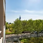 Apartment Guesthost - Bright With Terrace