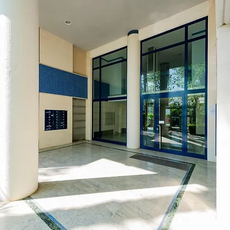 Apartament Guesthost - Bright With Terrace *