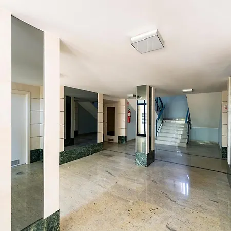 Apartament Guesthost - Bright With Terrace