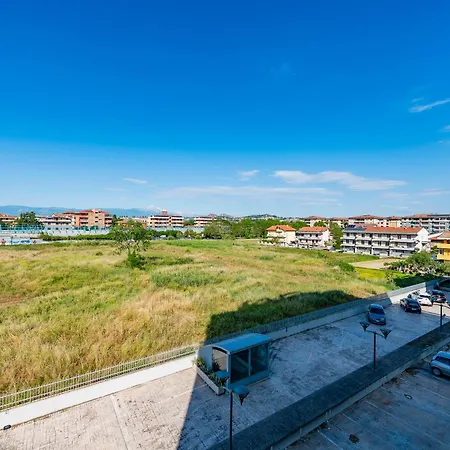 Apartament Guesthost - Bright With Terrace