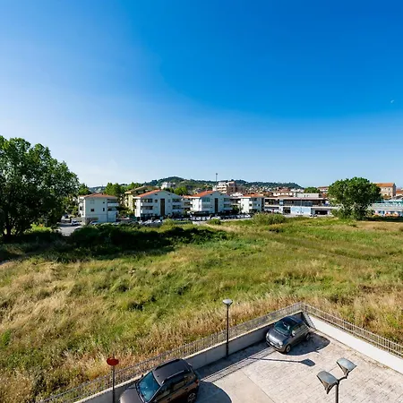 Apartment Guesthost - Bright With Terrace Montesilvano