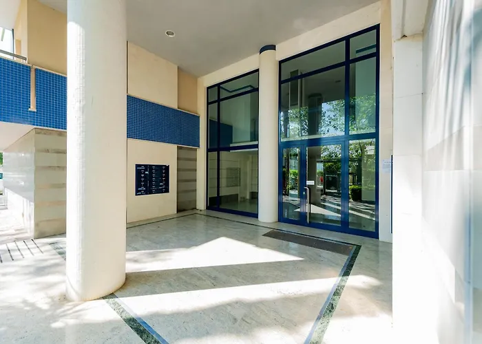 Apartmán Guesthost - Bright With Terrace *