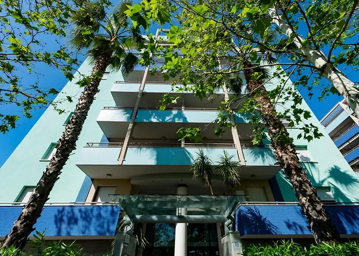 Guesthost - Bright With Terrace * Montesilvano Marina